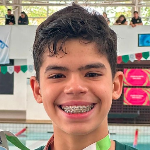 Edward Luiz SANTIAGO